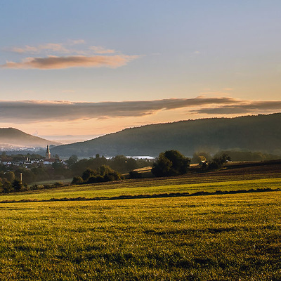 Homepage-Titelbild Sonnenaufgang bei Bad Zwesten