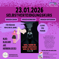 Das Bild ist ein plakatartiger Flyer in kräftigen Pink- und Lilatönen, der für einen Selbstverteidigungskurs am 23. Januar 2026 wirbt. Große Überschriften betonen die Themen „Grenzen ziehen“, „Grenzen bewachen“ und „Grenzen verteidigen“. Der Kurs richtet sich an Mädchen von 12 bis 15 Jahren und findet von 16:30 bis 19:30 Uhr im Jugendzentrum Homberg (Efze) statt. In der Mitte ist eine dunkle Silhouette einer Person in einer Gasse zu sehen, kombiniert mit dem Text „Was, wenn du genau wüsstest, was zu tun ist?“. Rechts stehen eine kurze Beschreibung des Kursinhalts sowie der Preis von 12 Euro. Unten sind Kontaktadressen für weitere Informationen und die Anmeldung sowie Logos der Kooperationspartner abgebildet. Das Bild ist ein plakatartiger Flyer in kräftigen Pink- und Lilatönen, der für einen Selbstverteidigungskurs am 23. Januar 2026 wirbt. Große Überschriften betonen die Themen „Grenzen ziehen“, „Grenzen bewachen“ und „Grenzen verteidigen“. Der Kurs richtet sich an Mädchen von 12 bis 15 Jahren und findet von 16:30 bis 19:30 Uhr im Jugendzentrum Homberg (Efze) statt. In der Mitte ist eine dunkle Silhouette einer Person in einer Gasse zu sehen, kombiniert mit dem Text „Was, wenn du genau wüsstest, was zu tun ist?“. Rechts stehen eine kurze Beschreibung des Kursinhalts sowie der Preis von 12 Euro. Unten sind Kontaktadressen für weitere Informationen und die Anmeldung sowie Logos der Kooperationspartner abgebildet.